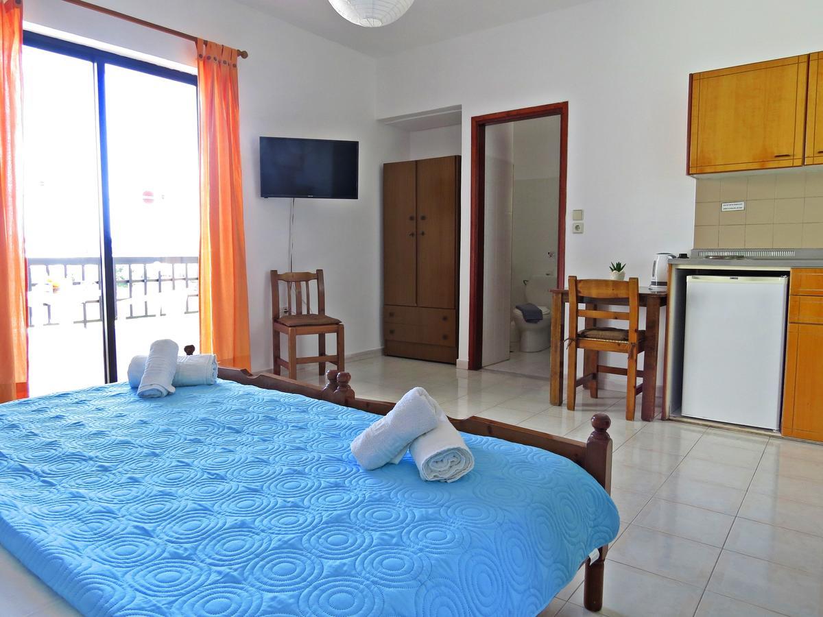 Debby Apartments Ialysos  Extérieur photo