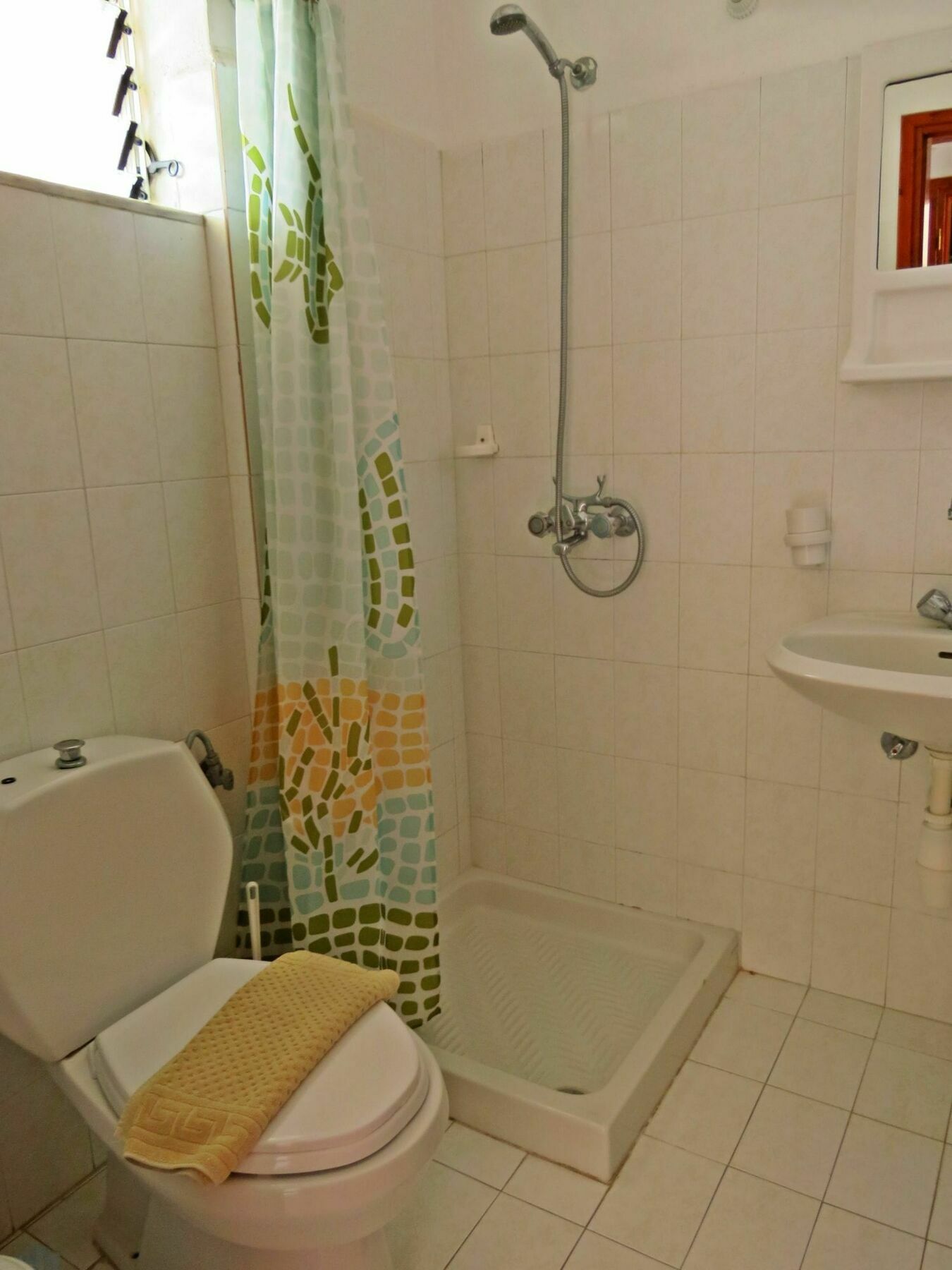 Debby Apartments Ialysos  Extérieur photo